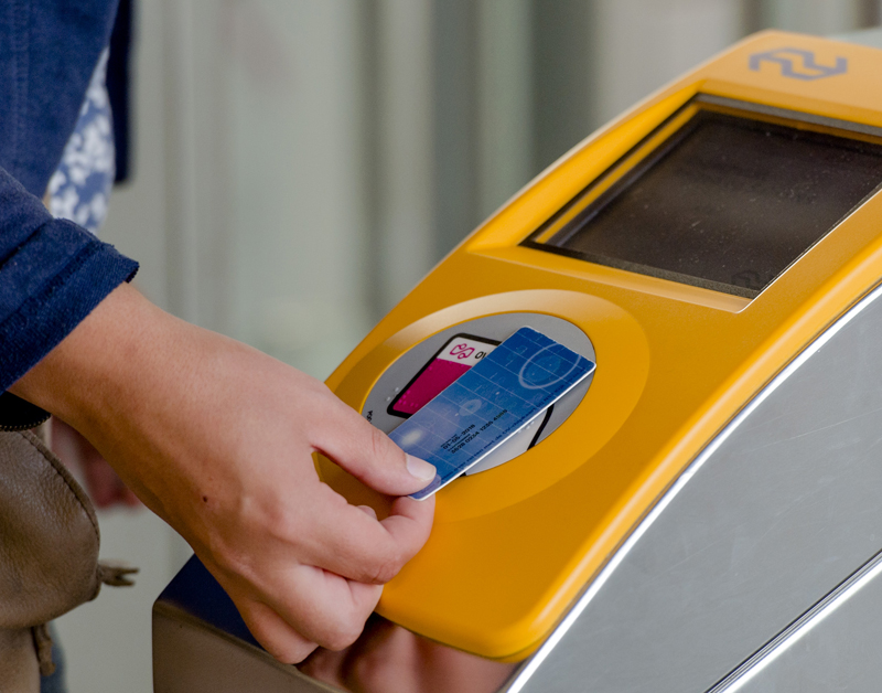 Ruim 77.000 klachten over dure ov-chipkaart