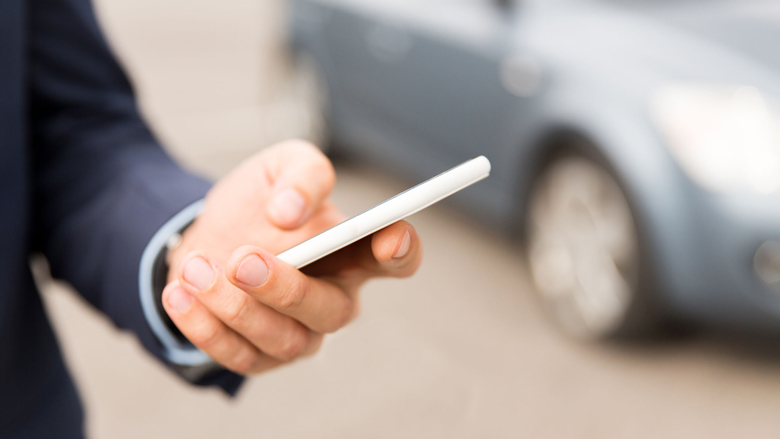 Maandag in Radar: Parkeerapps | Woningschimmel | UWV tolken