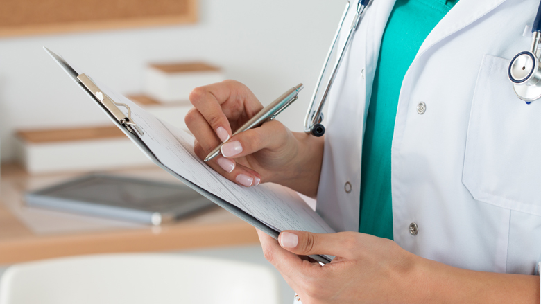 'Particuliere klinieken lopen achter'