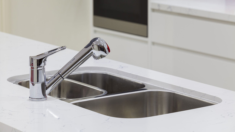 Waterbedrijven: 'Prijs leidingwater omhoog door vervuiling'