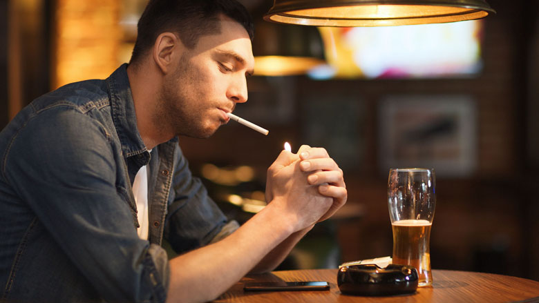 'Geen nieuwe rookruimtes in horeca'