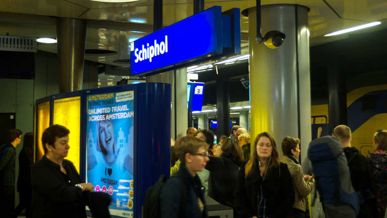 '1 op 8 treinen rondom Schiphol vertraagd'