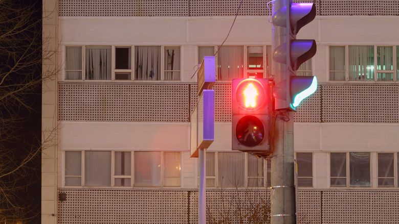 Te lang wachten voor rood stoplicht