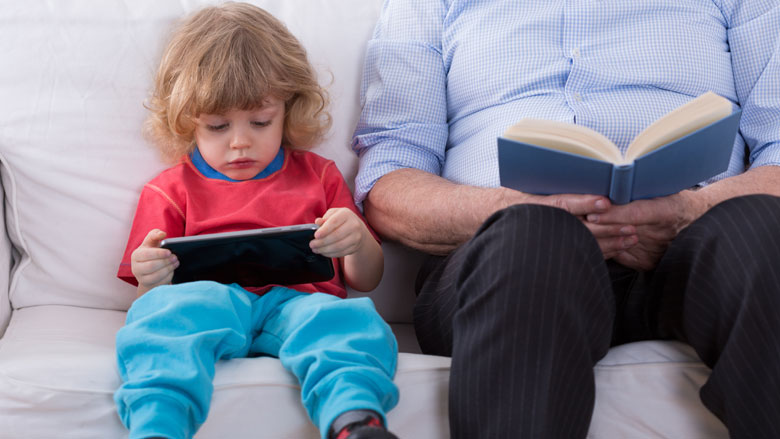 Kinderen vaker bijziend door smartphone en tablet