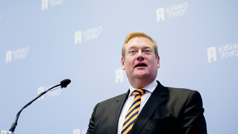 Van der Steur wil duidelijk inzagebeleid politiedossier