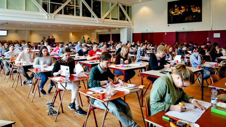'Voortgezet onderwijs draait teveel om voorbereiding op examens'