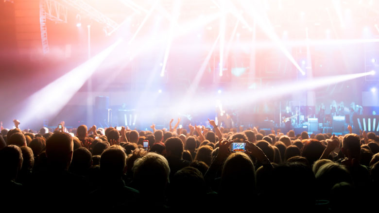 Kabinet wil woekerhandel tickets aan banden leggen