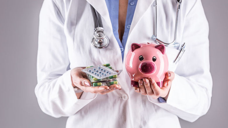 Prijsonderhandelingen zorgen voor goedkopere medicijnen