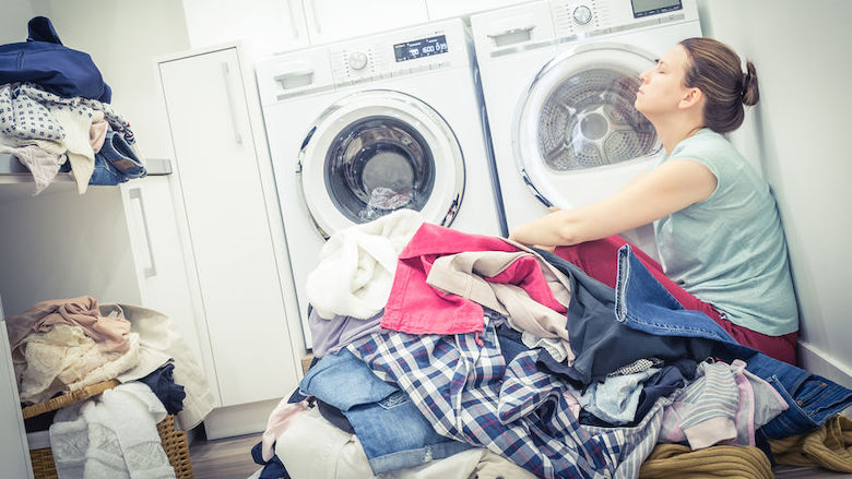 Vlekken op je schone wasgoed? Met deze tips kun je je wasmachine beter onderhouden