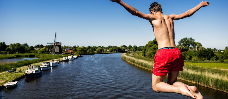 Zin in een verfrissende duik? Het kan je duur komen te staan