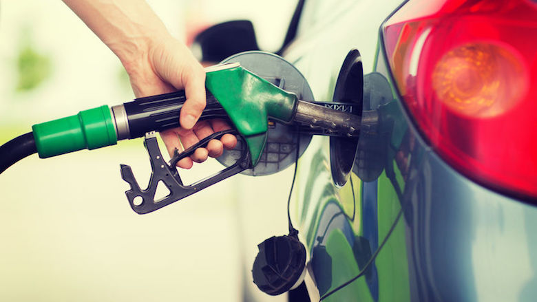 Hoe rijd je zo zuinig mogelijk met je auto op benzine of diesel? Radar geeft 15 tips