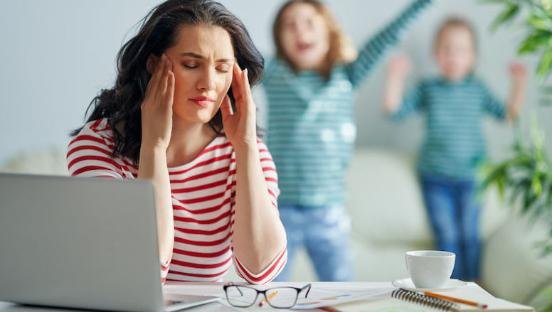 FNV: meer steun voor werkende ouders met kinderen die thuiszitten