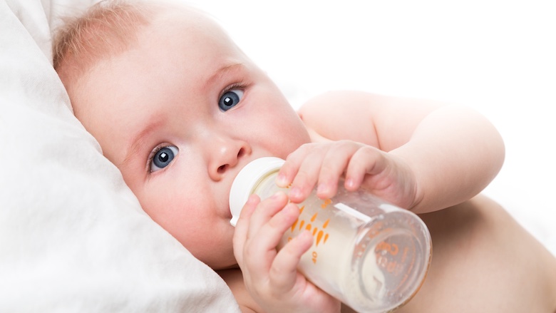 Kruidvat: stop met babyvoeding hamsteren, er is genoeg voorraad