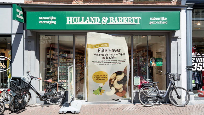Terugroepactie: mogelijk salmonella in studentenhaver Holland & Barrett