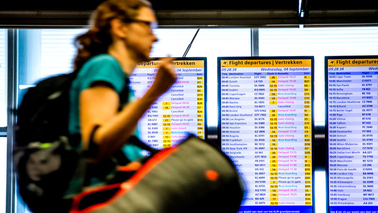 Grondpersoneel KLM staakt zondag weer voor een betere cao