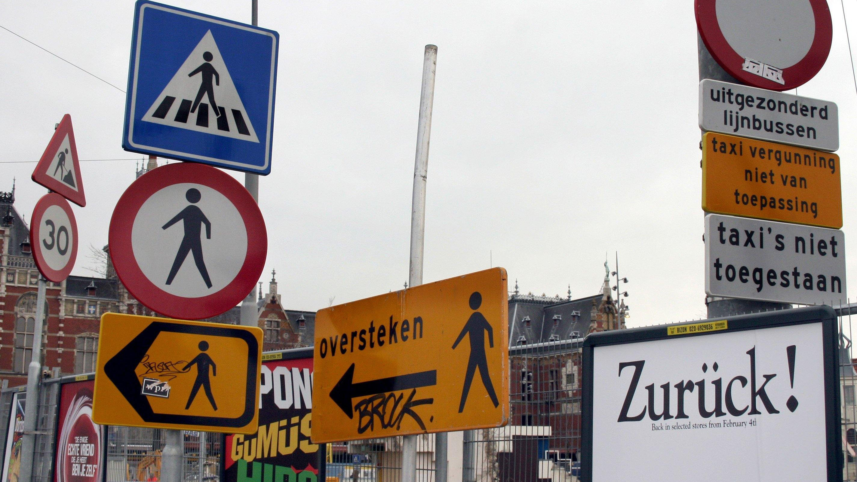 Begrijp jij deze verkeerssituatie nog? Begrijp jij deze verkeerssituatie nog?