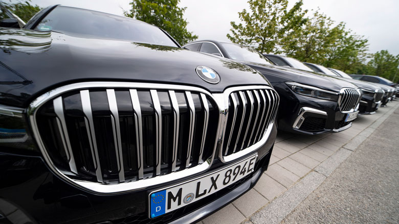Jaguar en BMW bundelen krachten in elektrisch rijden