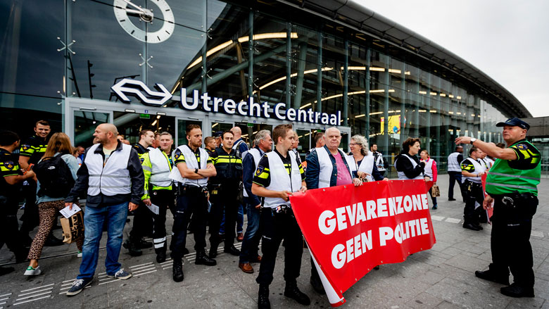 Politie rukt door cao-actie alleen uit bij grote nood