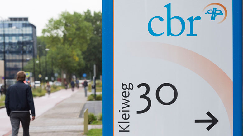 CBR vergeet wekenlang brieven te versturen