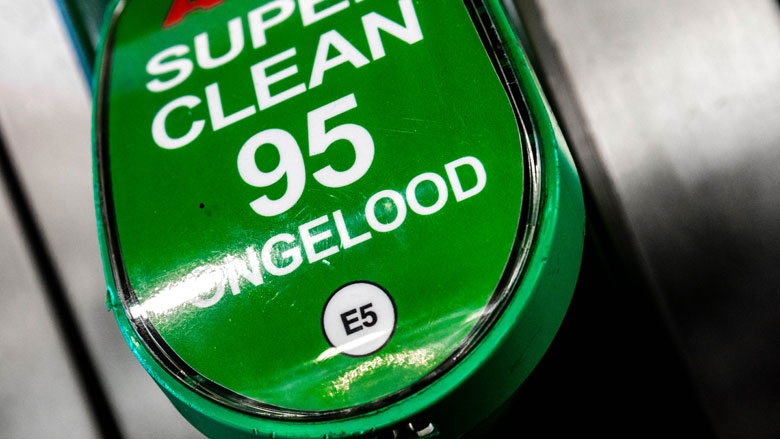 Heb jij ervaring met de nieuwe benzine E5 of E10?
