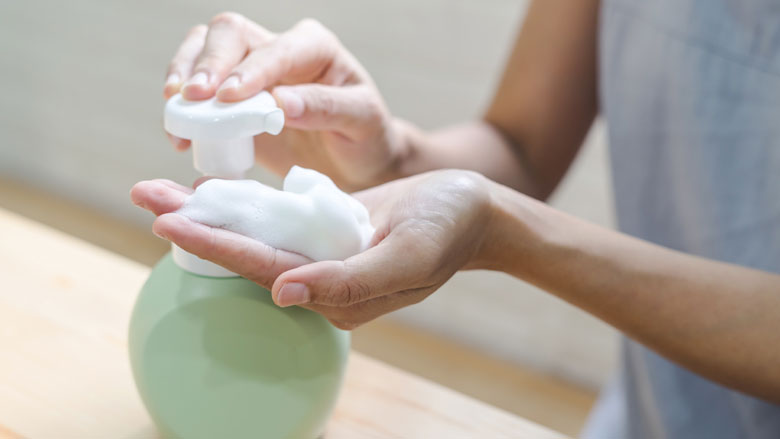 Run op zeep en handgel, webshops nemen maatregelen