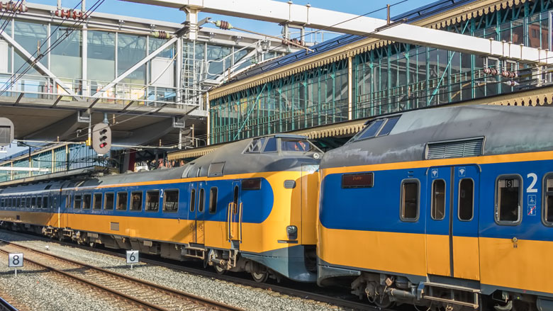 Vanaf 29 april iets meer intercity's, enkel voor noodzakelijke reizen