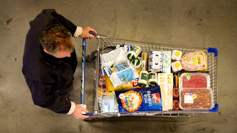 Kar boodschappen van 100 euro wordt 2,83 euro duurder