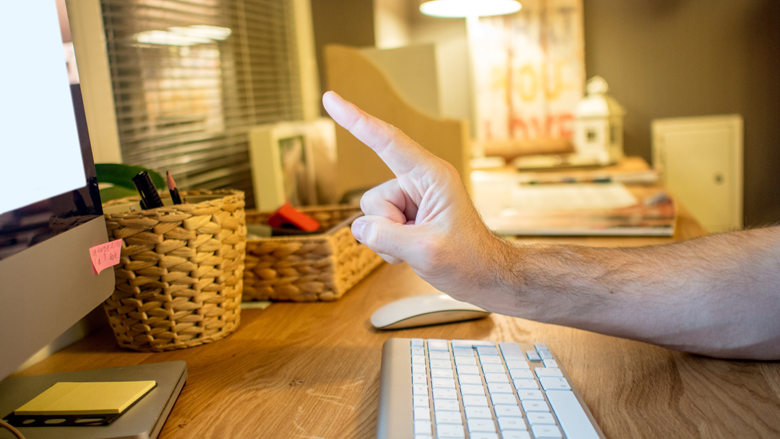 Je hóéft je kwetsende reactie niet online te slingeren