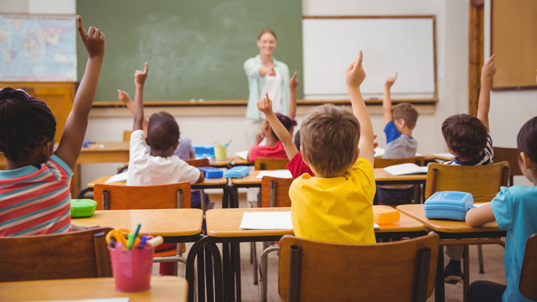 Minister Slob: vrijwillige ouderbijdrage voelt als verplichting