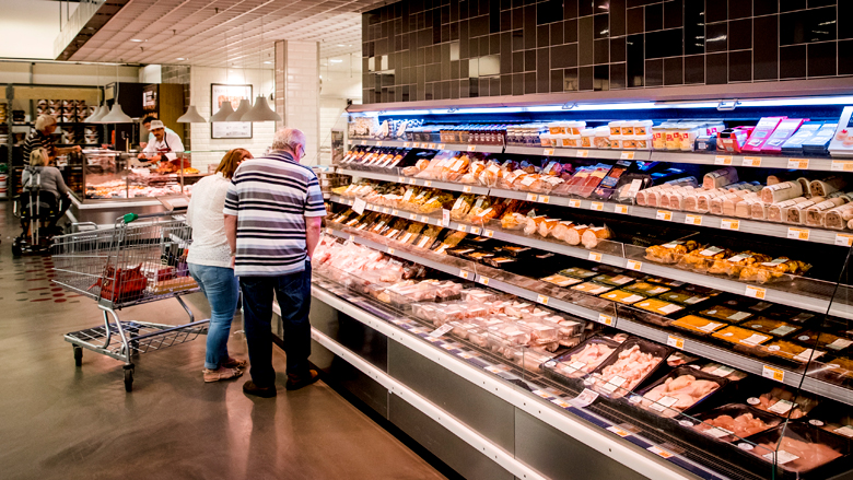 'Nog steeds veel plofkip in kipvleeswaren'