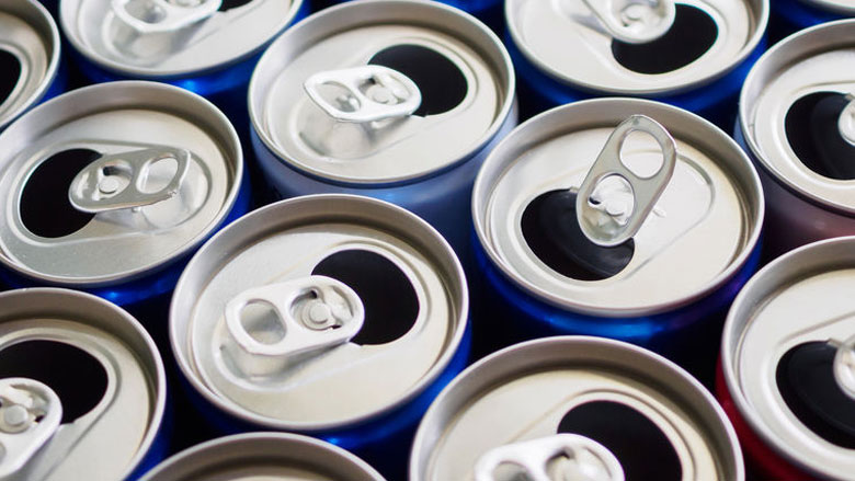 Ook drankblikjes moeten onder de statiegeldregeling vallen