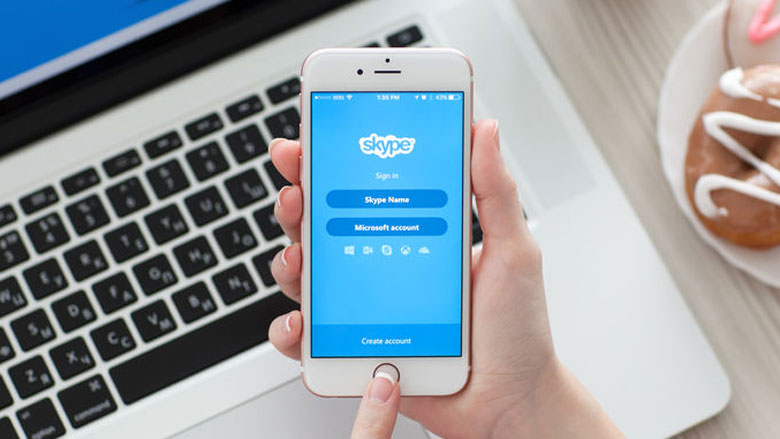 Medewerkers Microsoft luisteren mee met Skype-gesprekken