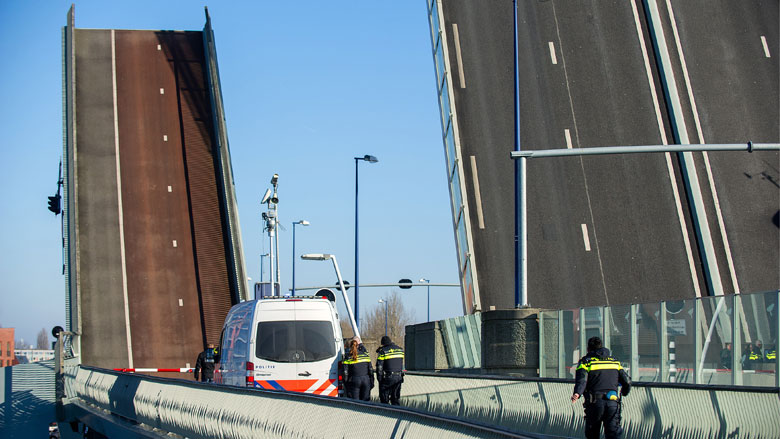 'Veiligheid bruggen geen prioriteit voor overheid'