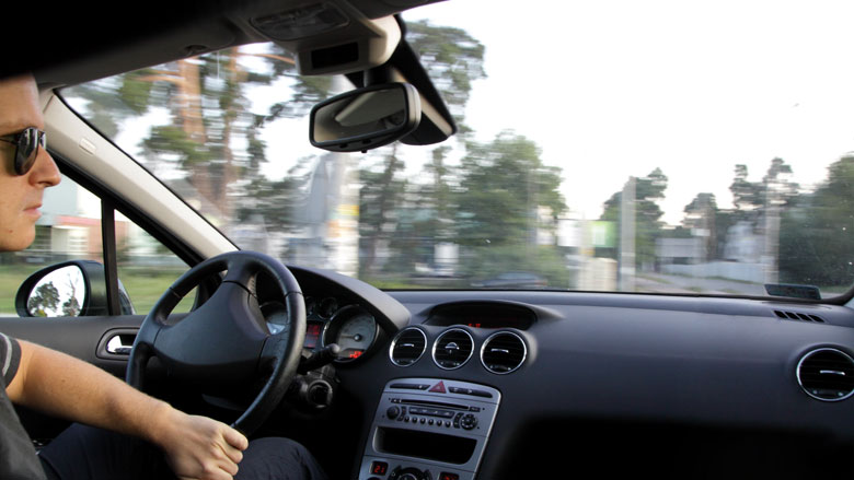 Veilig Verkeer Nederland: Kennis van verkeersregels ver weggezakt