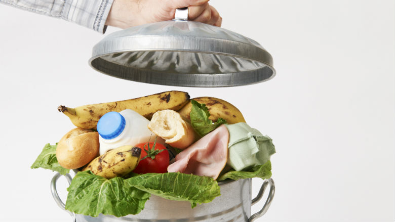 Minister Schouten: 'Geen verspilling meer van groente en fruit'