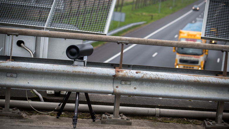 Nieuwe flitsapparaten verstopt bij wegwerkzaamheden