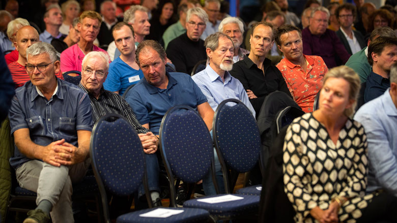 Bewoners Wijk aan Zee bezorgd om gezondheidsrisico's vanwege Tata Steel