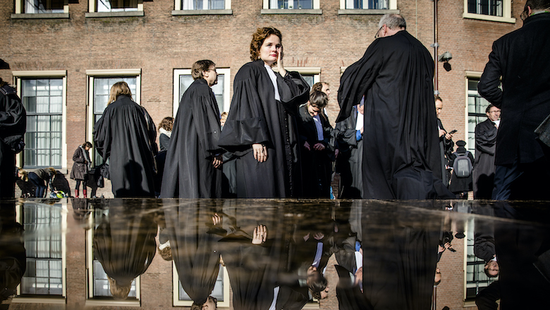 'Door weigering rechtsbijstand stonden slachtoffers toeslagenaffaire er alleen voor'