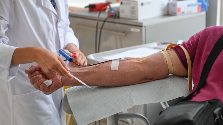 Meer zorgverleners met nepdiploma’s en -certificaten: ‘Veiligheid patiënten in gevaar’