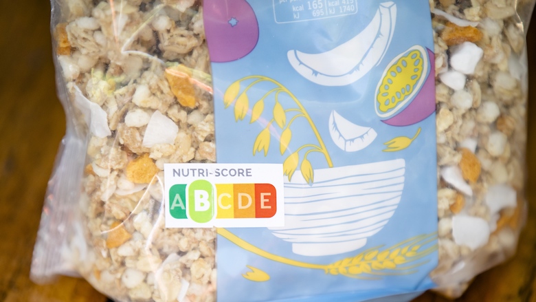 Logo Nutri-score draagt nog niet genoeg bij aan gezonde voedselkeuze