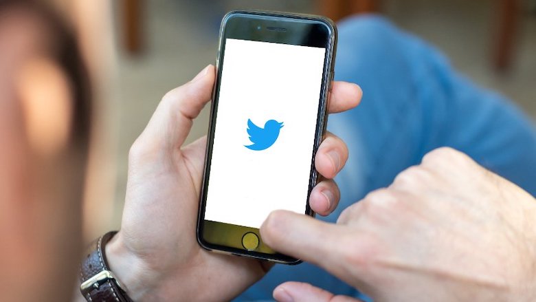 De overheid verzamelt jouw tweets zonder dat je het weet