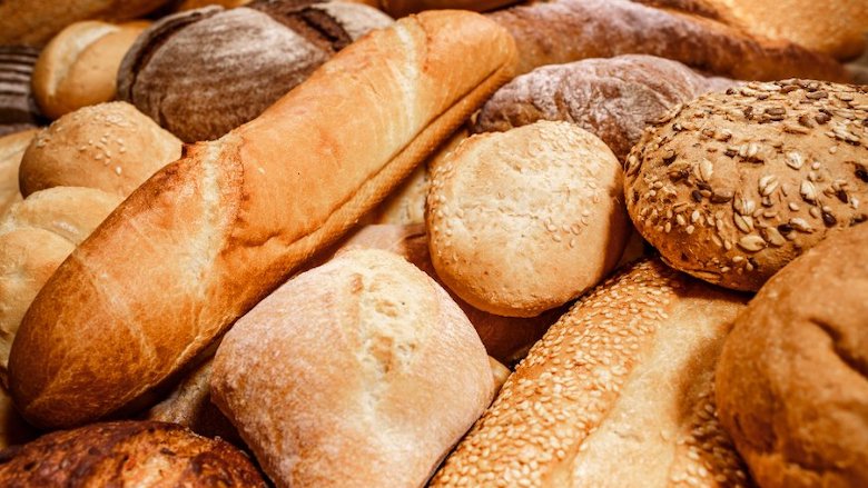 'Supermarkten niet duidelijk over vers afgebakken broodjes'