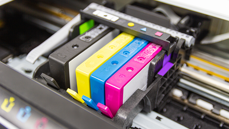 Dit is waarom inktcartridges zo duur zijn (en vijf tips om op printen te besparen)