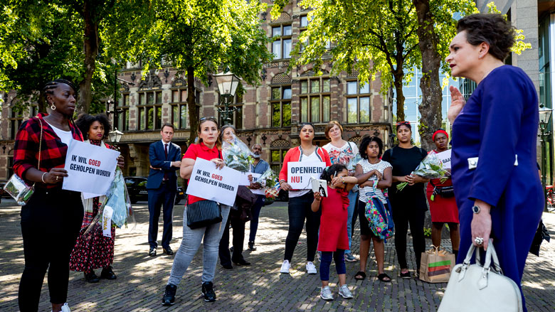 Overheid scheldt schulden van gedupeerden toeslagenaffaire kwijt