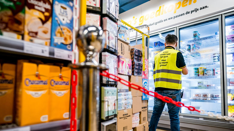 Boodschappen doen: moet je de producten ontsmetten bij thuiskomst?